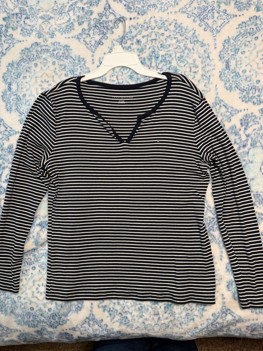 Tommy Hilfiger Navy & White Striped V‑Neck Long Sleeve Tee